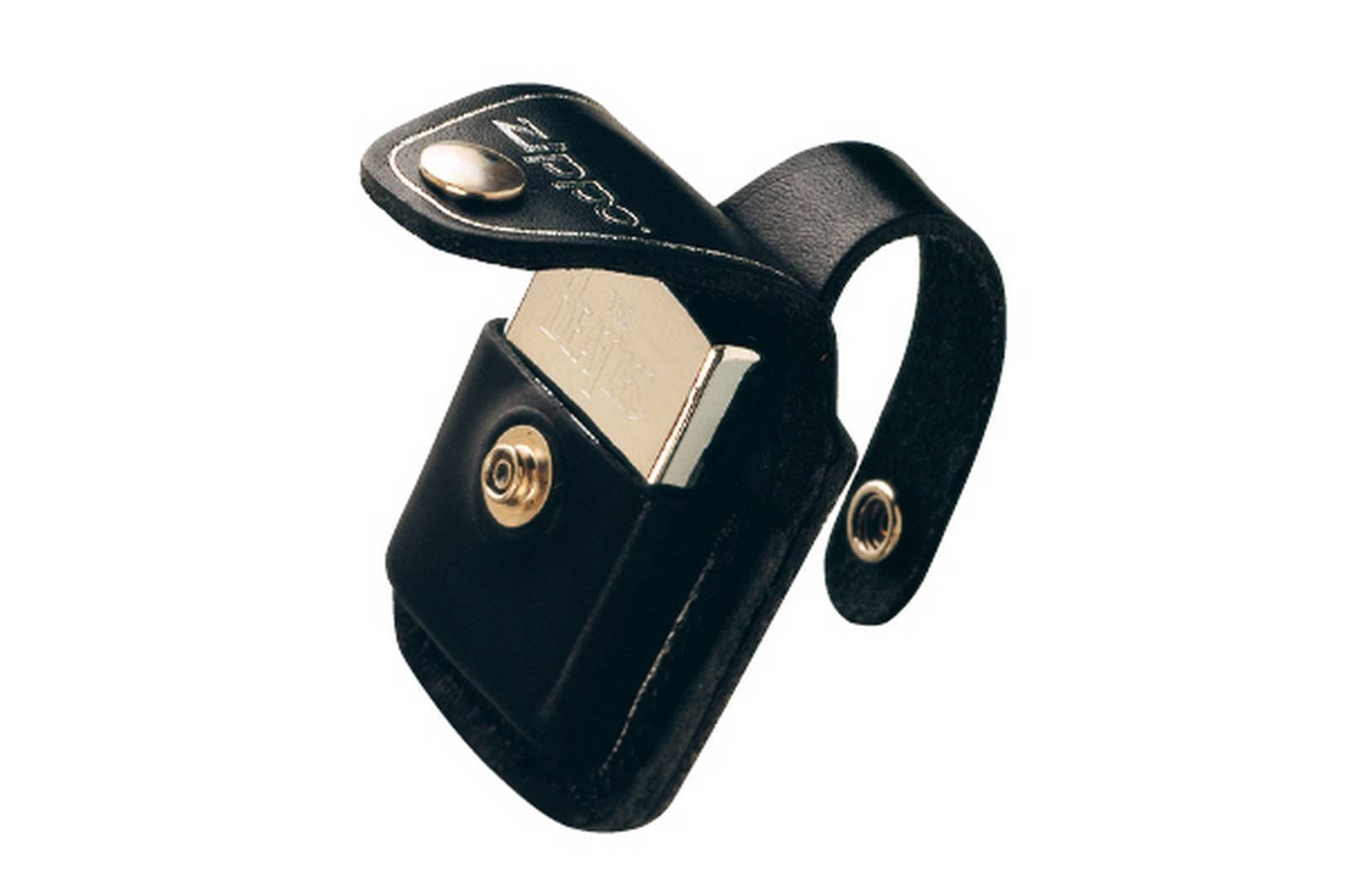 Funda negra con pestana ZIPPO